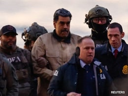 'Free Maduro': US Teacher Criticising Trump's Venezuela Op Arrested On TV