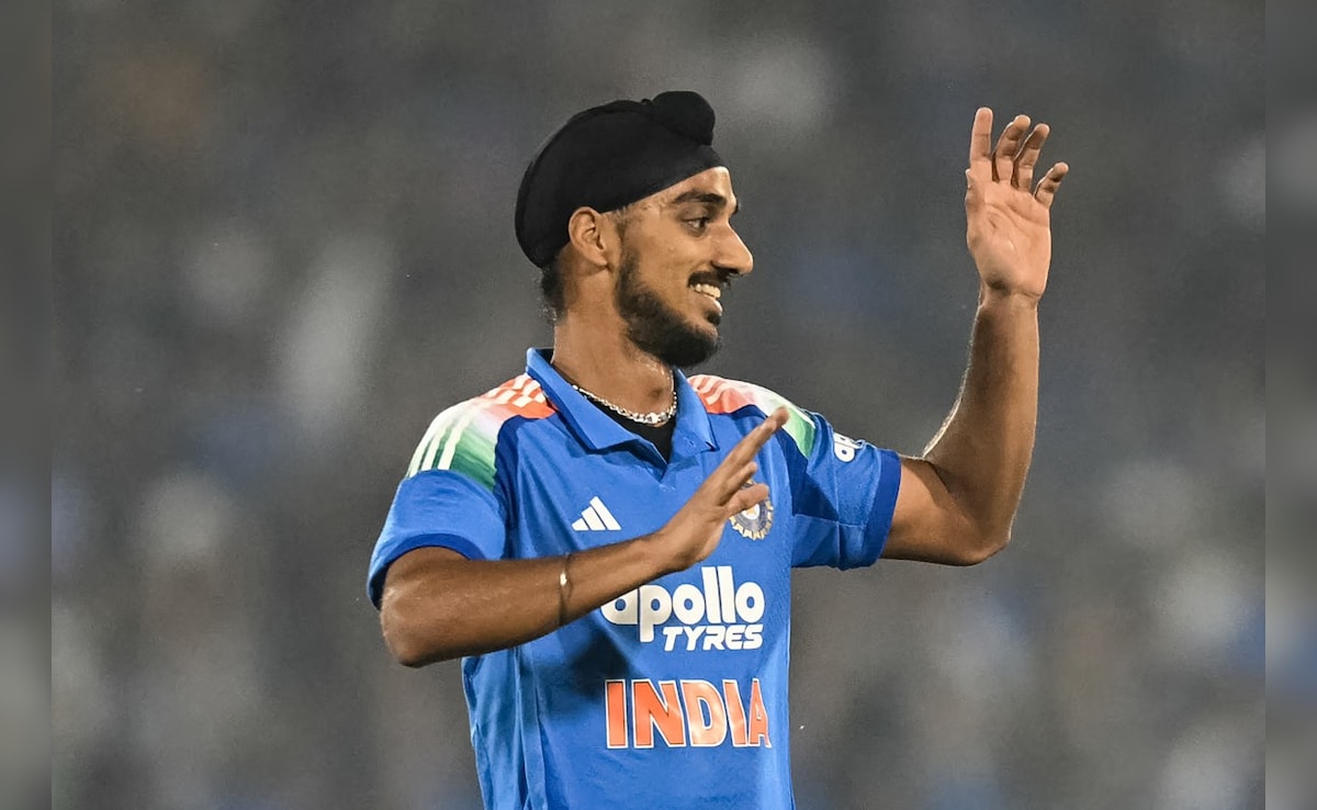 IND vs NZ 3rd ODI: इन बदलाव के साथ इंदौर में उतरी टीम इंडिया, जानें अर्शदीप सिंह को मिला मौका या नहीं?