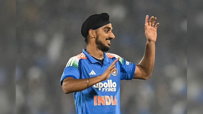 IND vs NZ 3rd ODI: इन बदलाव के साथ इंदौर में उतरी टीम इंडिया, जानें अर्शदीप सिंह को मिला मौका या नहीं?