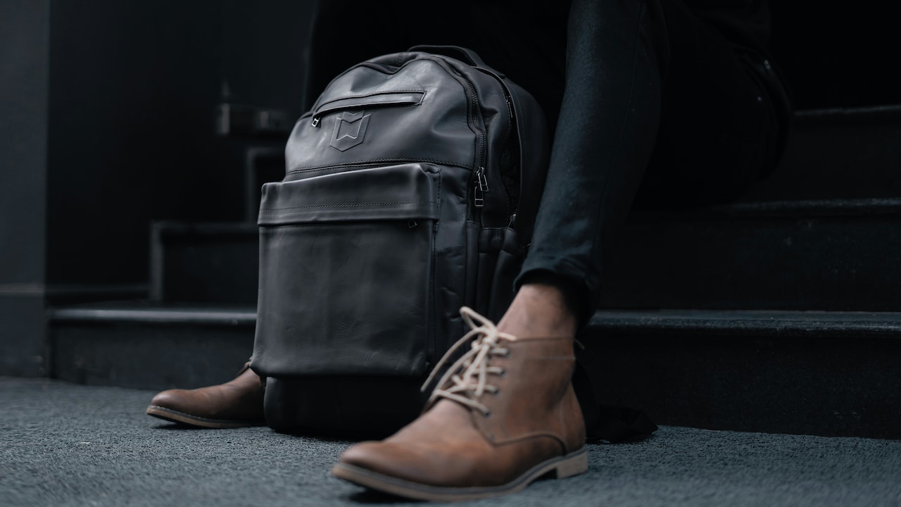 Laptop Bag Wear And Tear: Packing Habits That Damage Devices