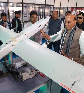 पाकिस्तान को गहरे जख्म देने वाला 'नागास्त्र' हुआ और घातक, राजनाथ सिंह ने बताया डिफेंस रोडमैप