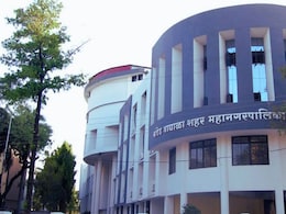 Nanded News : अपक्ष महिला उमेदवारावरुन शिवसेनेत फूट, शिंदेंचे आमदारांमध्ये जुंपली; नांदेडमध्ये नेमकं काय घडलं?