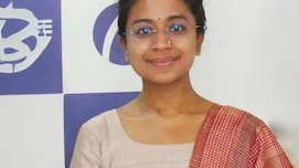 6 बार फेल होने पर भी नहीं मानी हार, 40 की उम्र में बनीं IAS अफसर, निसा की कहानी देगी जोरदार मोटिवेशन