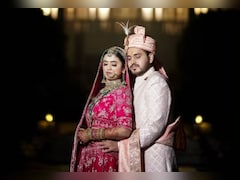 UPSC क्रैक करने के बाद ही की शादी, किसी ‘फेयरी टेल’ से कम नहीं है IAS चर्चित गौर और IFS आरुषि की लव स्टोरी