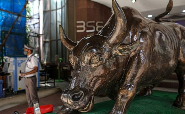 Sensex Ends Above 55,000 For First Time, Led By Rally In Reliance, TCS