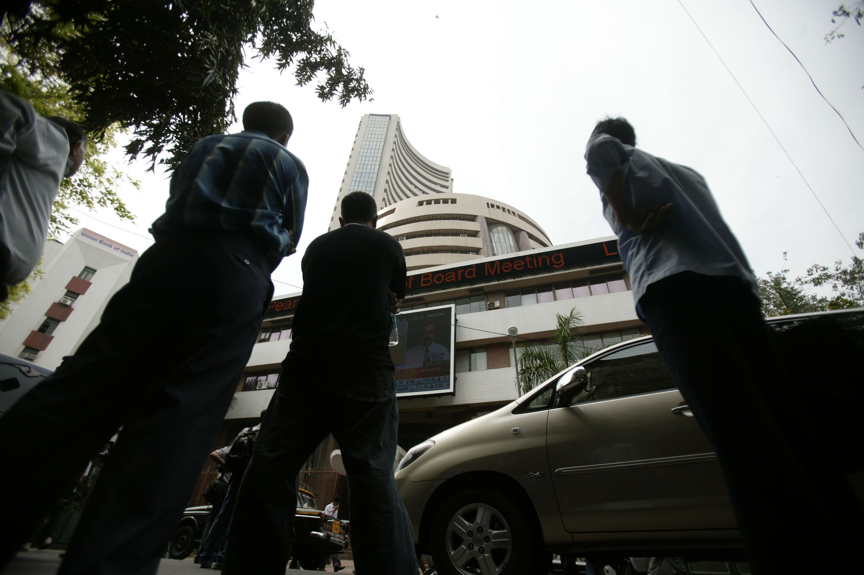 Emerging Markets Will Be Back In Form In Next 6-12 Months, Ambit Capital Says