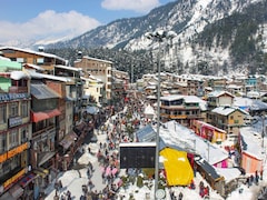 5 Popular Tourist Destinations In India Where You Might Find Snow Even In March