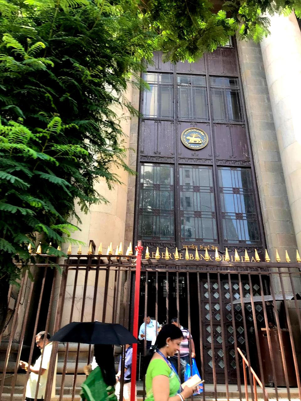 RBI Takes  Small Step Towards Transparency With Release Of Board Minutes