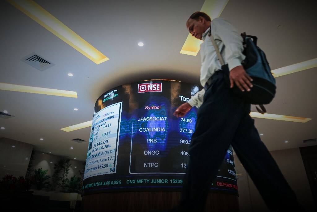 Sensex, Nifty Snap 2-Day Losing Streak; Reliance Top Gainer