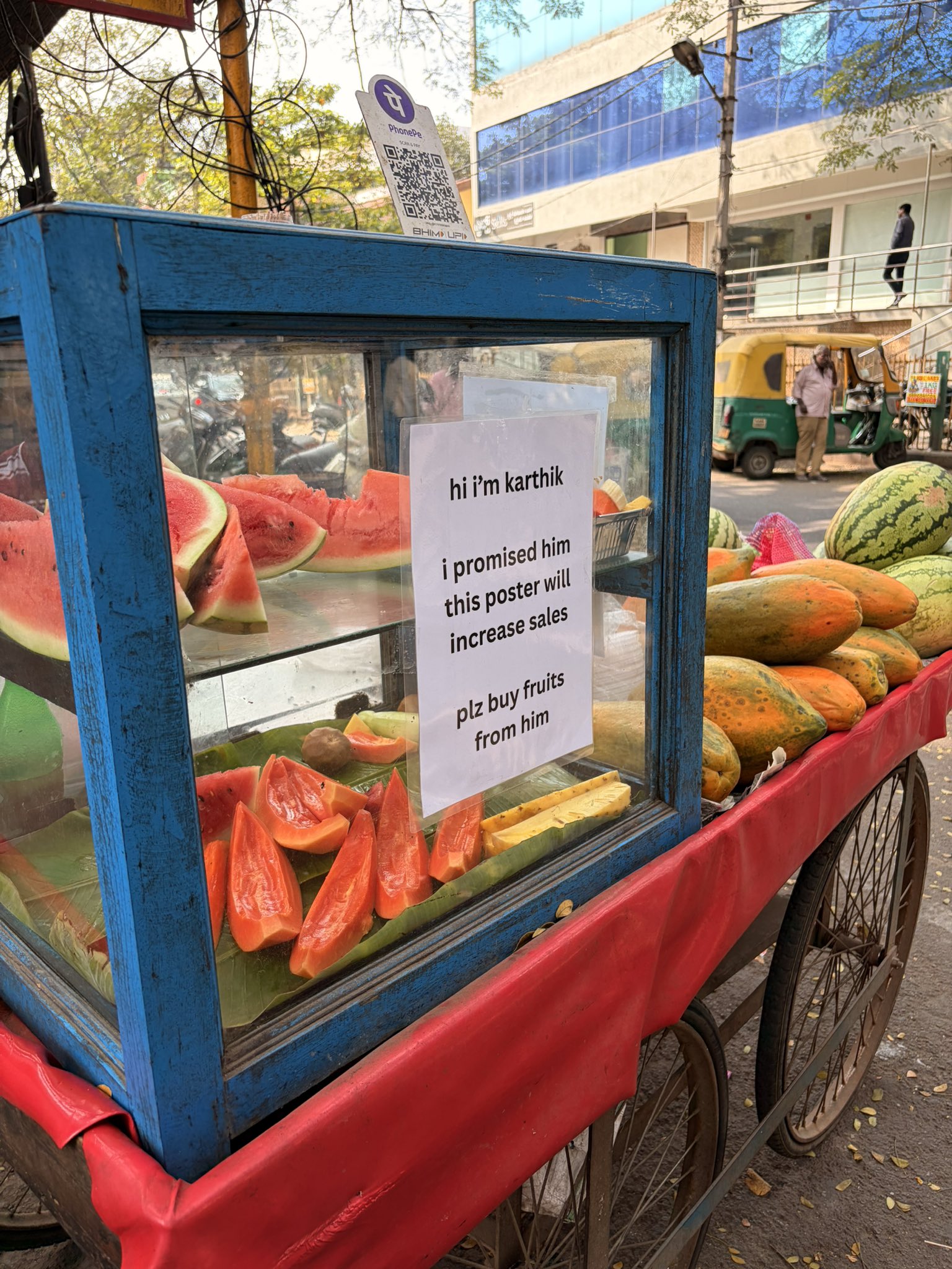 Witty Poster At Local Fruit Cart Perfectly Captures 'Peak Bengaluru Moment'