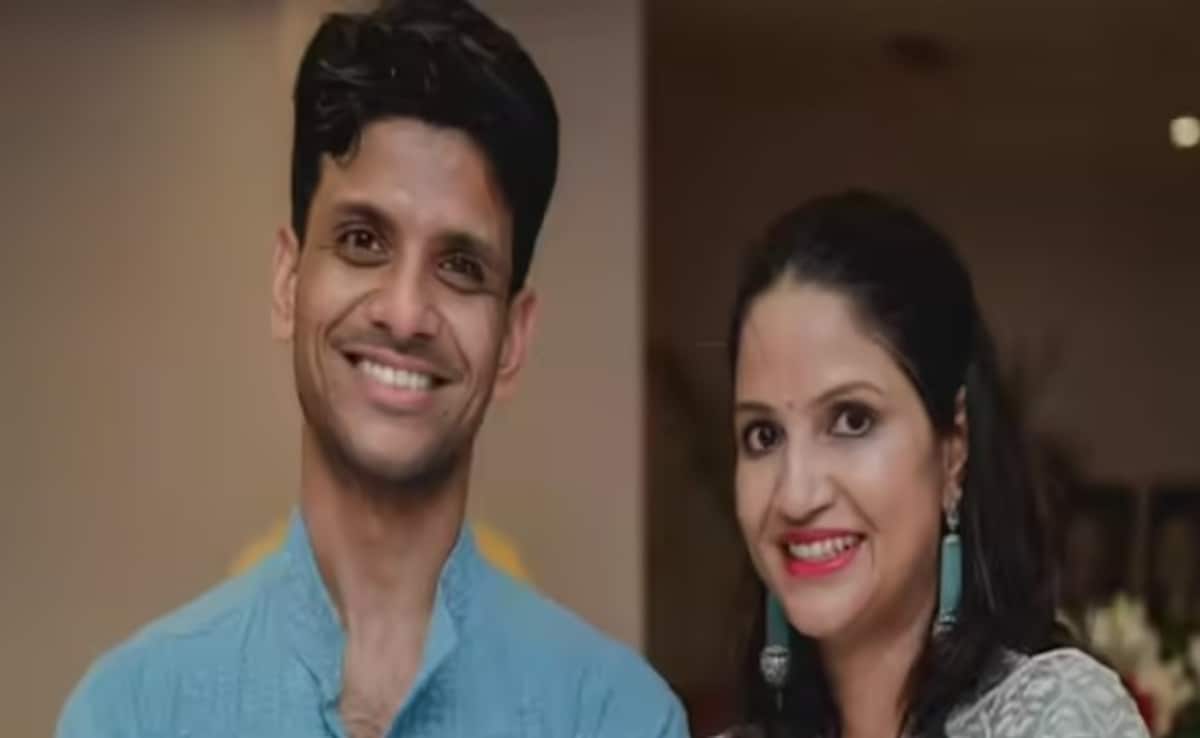 Shubhanshu Shukla with Wife Kamna