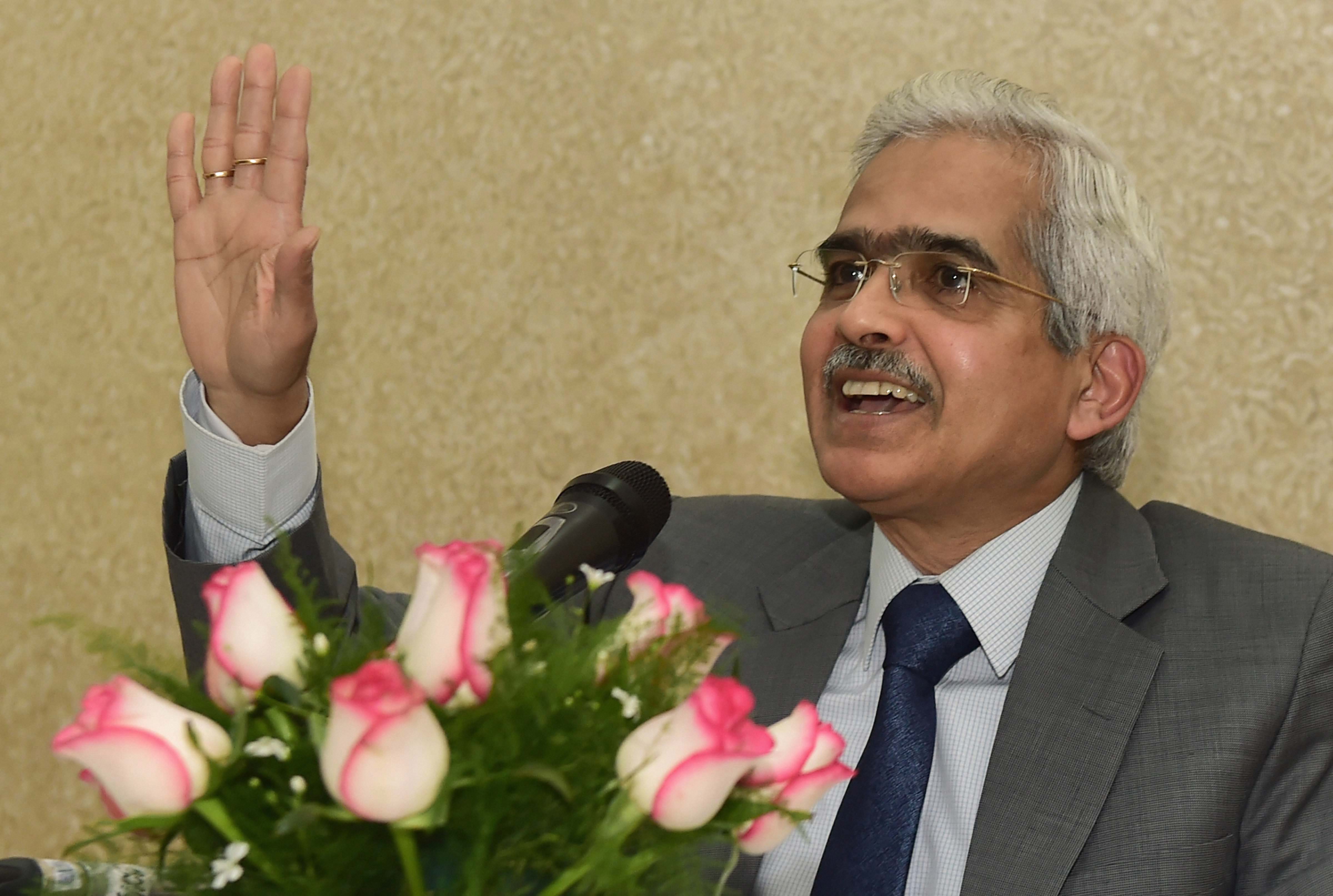 RBI Governor To Meet Industry Chambers On Jan. 17