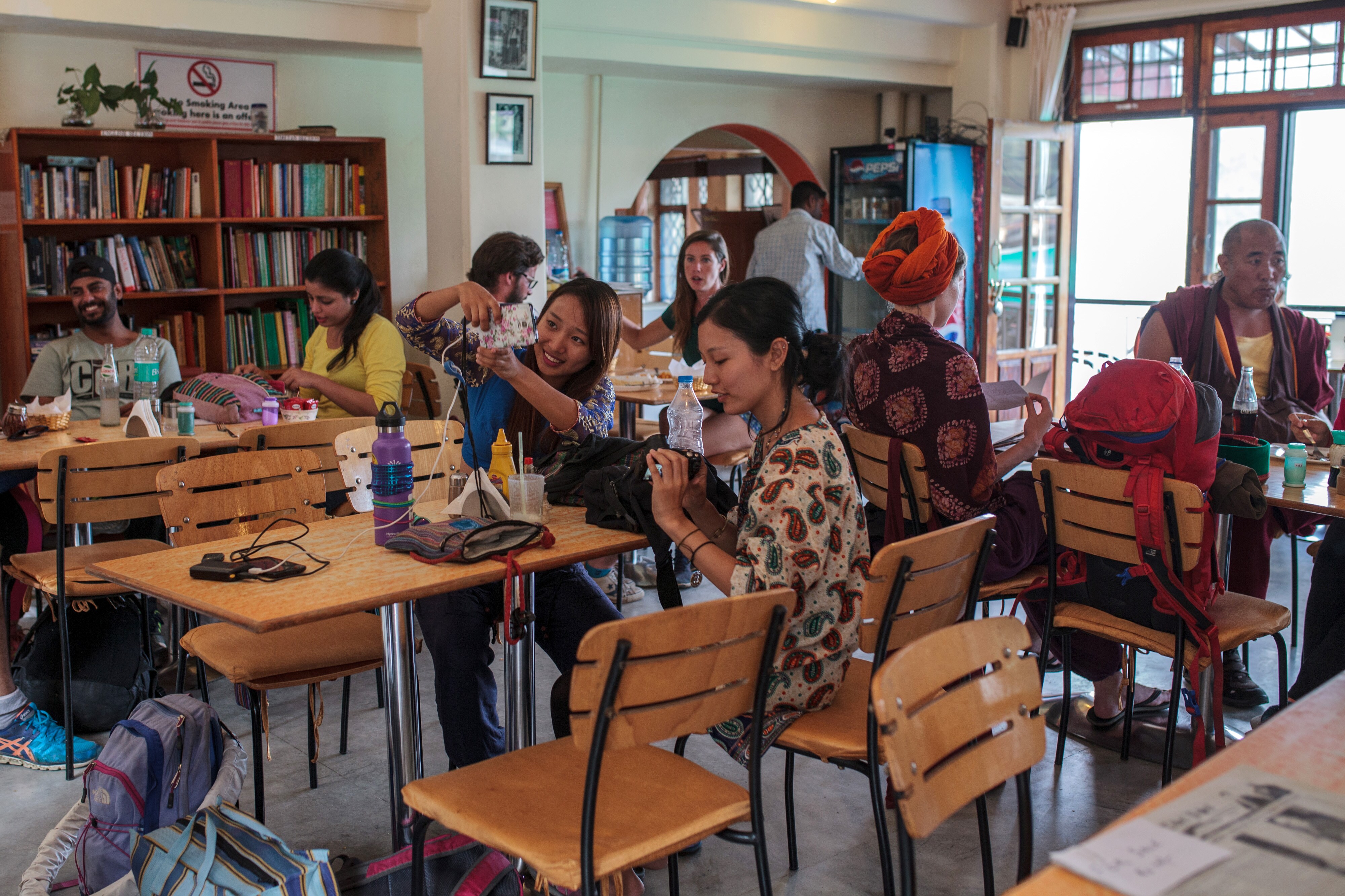 GST Countdown: Will Eating Out Cost Less?&nbsp;
