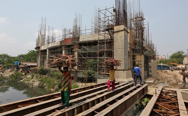 India Exits Recession With 0.4% Quarterly Growth