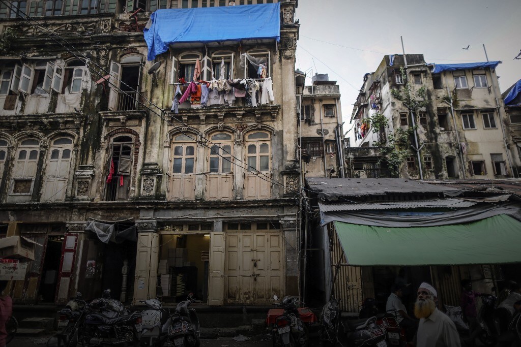 Maharashtra To Lower Consent Threshold For Redeveloping Old Buildings&nbsp;