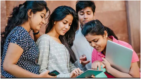 JEE Main टॉपर्स को क्या सीधे IIT में मिल जाएगा एडमिशन? जानें क्या है आगे का प्रोसेस