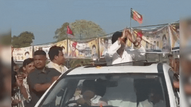 ज्योतिरादित्य सिंधिया के बेटे चोटिल; रोड शो के दौरान हुए हादसे का VIDEO, अस्पताल पहुंचे महाआर्यमन