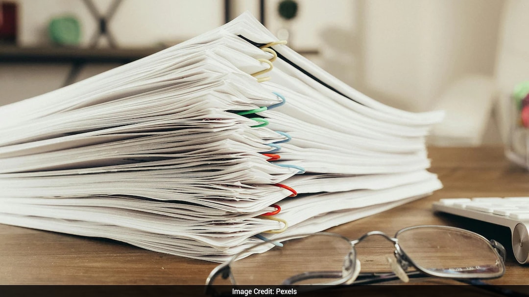 Healthcare And Manufacturing Lead New Job Creation In India Amid Positive Hiring Sentiment