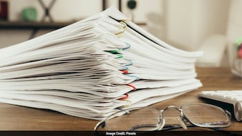 Healthcare And Manufacturing Lead New Job Creation In India Amid Positive Hiring Sentiment