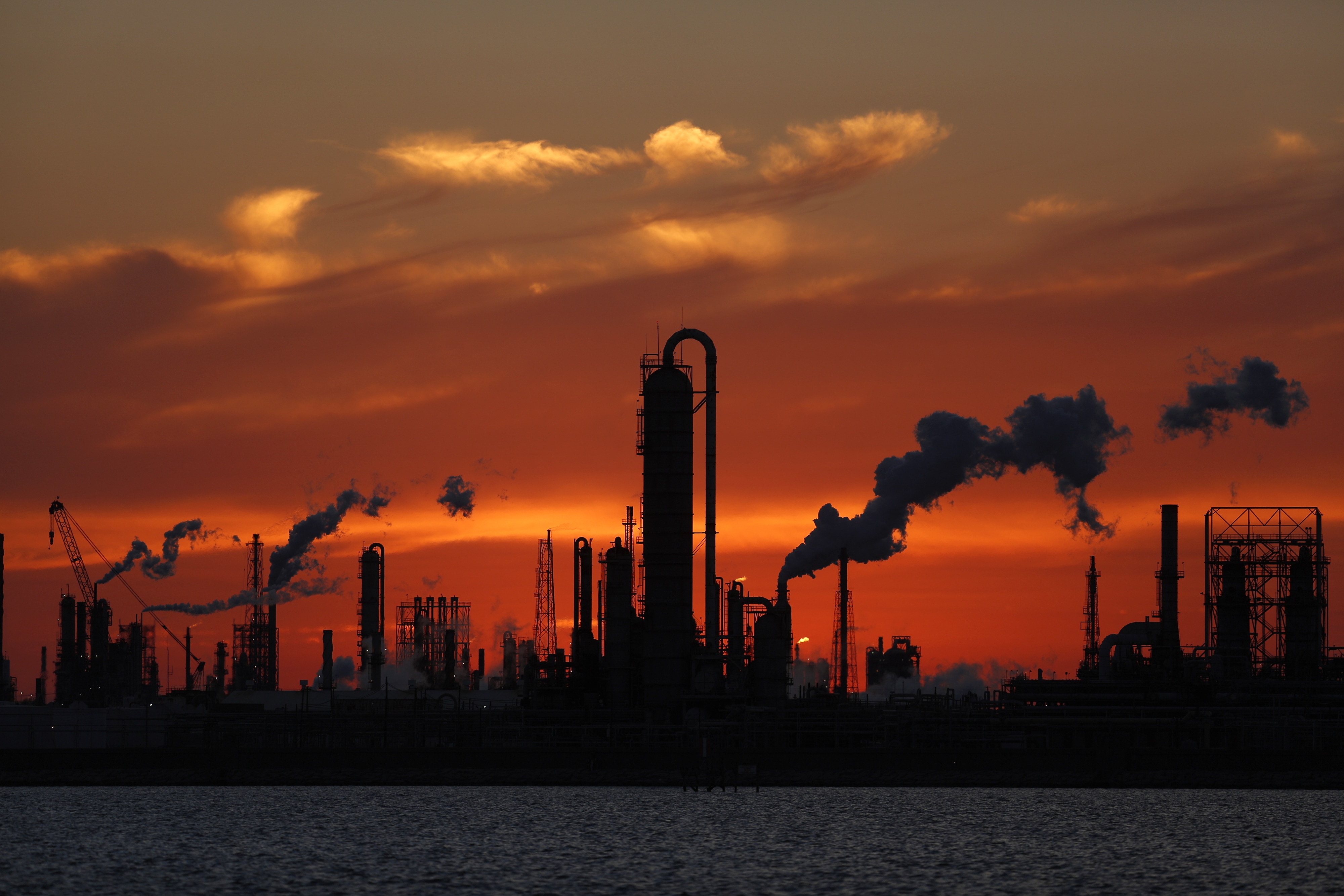 India&rsquo;s Core Sector Growth Hits 13-Month High In November