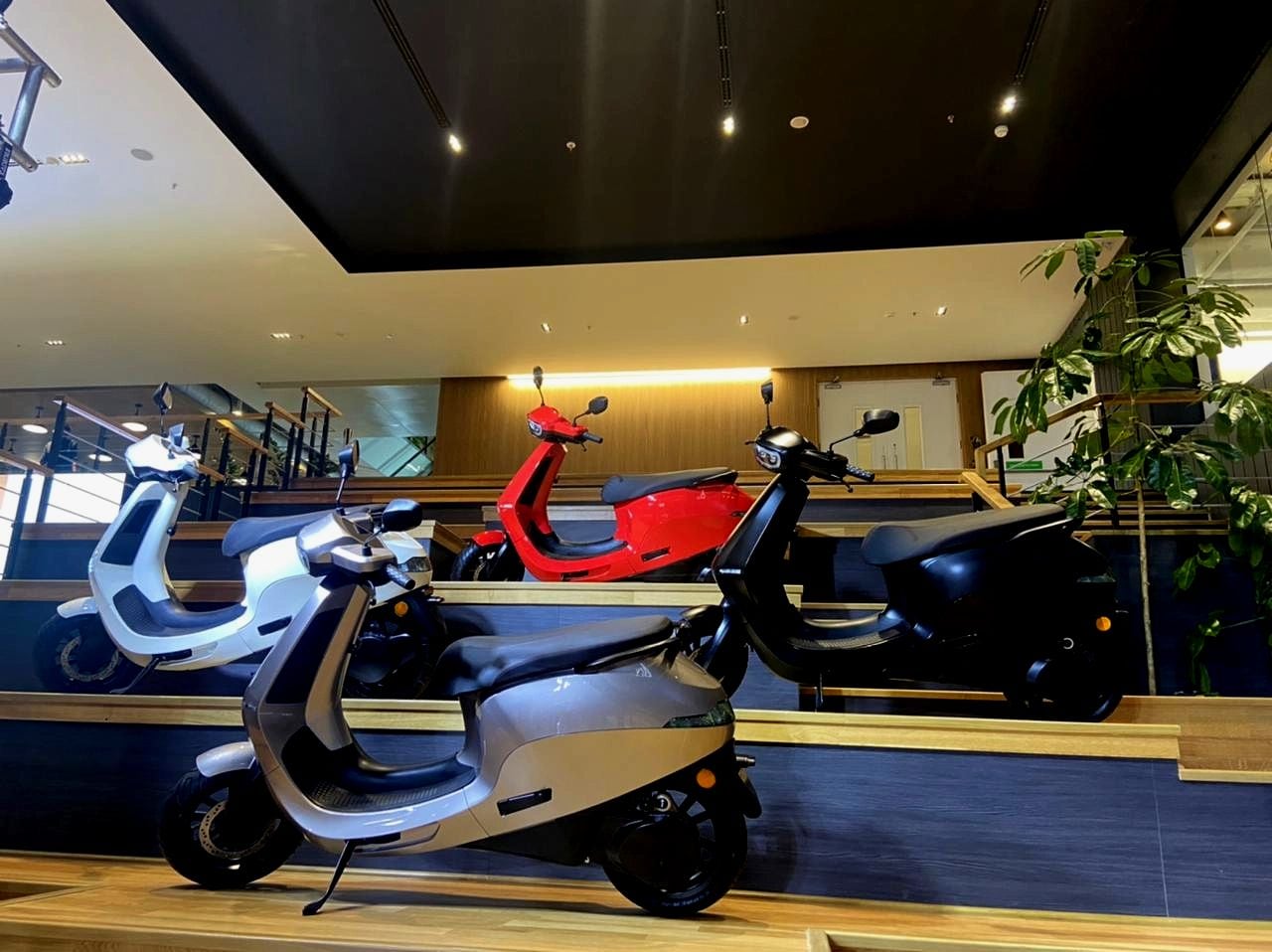 Ola's Electric Scooter, M&M's XUV700 May Face Hurdles. Demand Not One Of Them