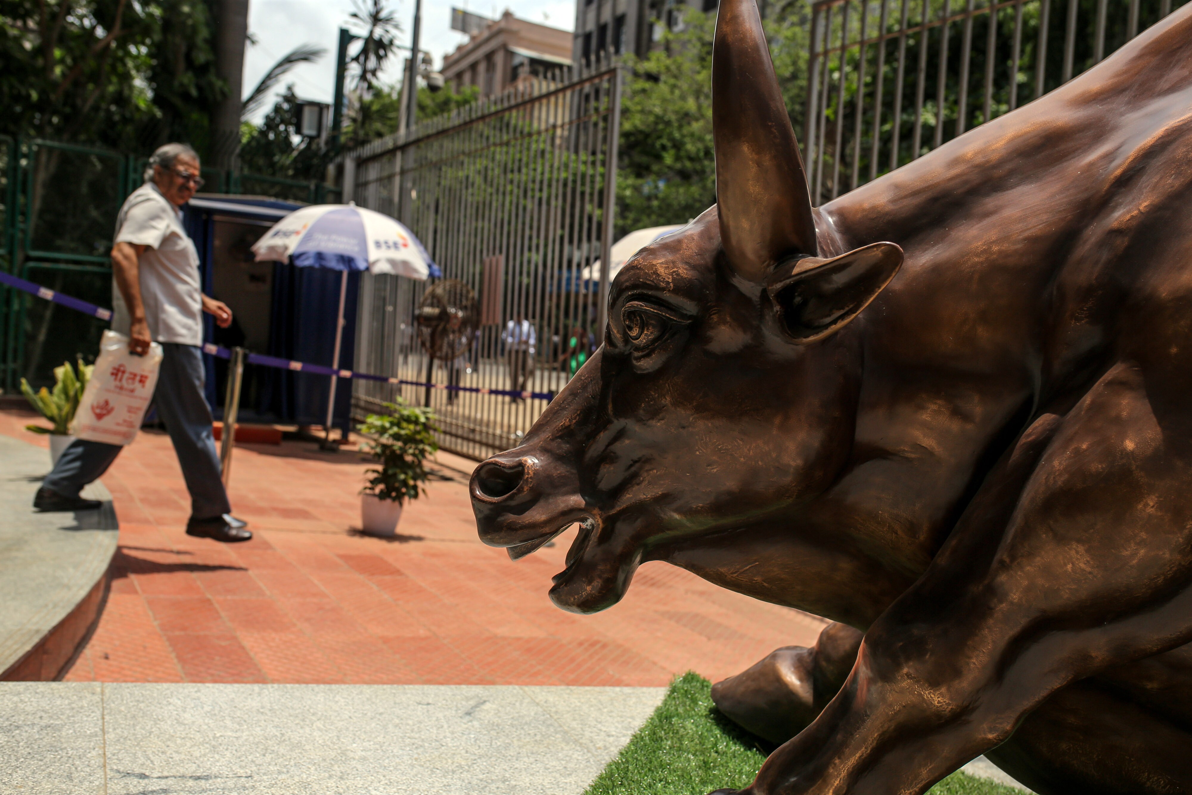 Two Billion-Dollar Debuts Test Strength Of Hot India IPO Market
