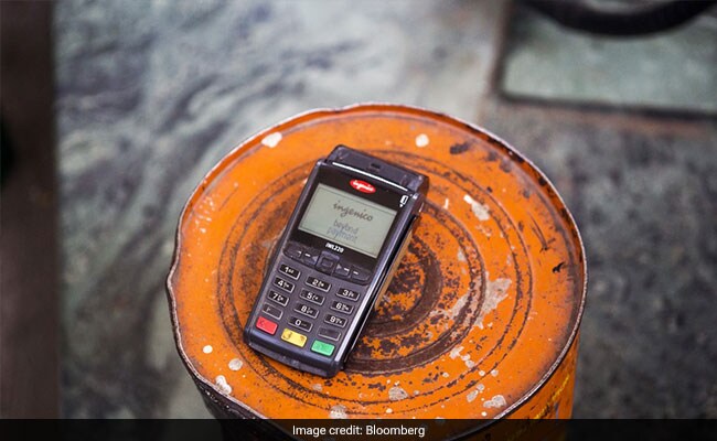 India's Payment Apps Race To Catch Up With China In Squeezing Out Cash