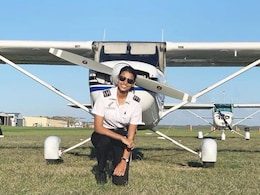 कौन हैं सह पायलट शांभवी पाठक, अजित पवार के साथ बारामती प्लेन क्रैश में गंवाई जान