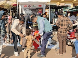 आगर मालवा नगर पालिका परिषद की अनोखी पहल: चलती फिरती नेकी की दीवार बना इन लोगों का सहारा, मिल रही खुशियां&nbsp;