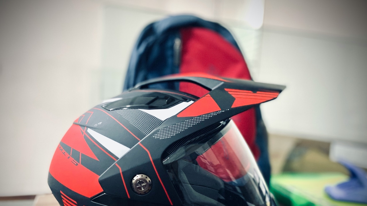 How Often To Replace Helmet: Top 7 Safety Tips For Long-Lasting Motorcycle/Scooter Protection