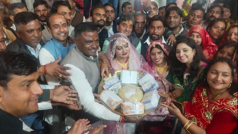 दौसा: किन्नर महासम्मेलन में बांदीकुई विधायक ने भरा 21 लाख का भात, पुलिस अधिकारी ने भी निभाया रिश्ता