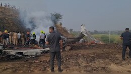 अजित पवार के प्&zwj;लेन क्रैश का वीड&zwj;ियो आया सामने, धुएं का उठा गुबार&nbsp;