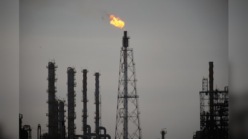 Trump Threatens Tariffs On Countries That Send Oil To Cuba