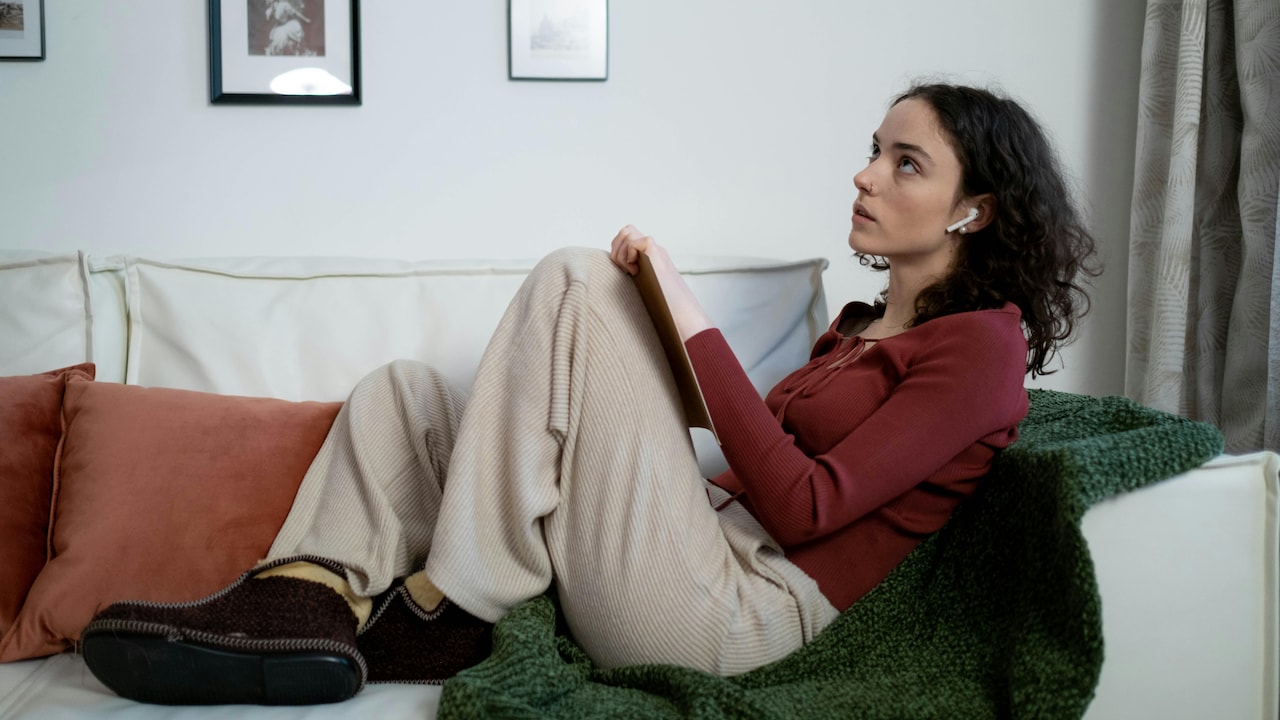 6 Everyday Knit Tops That Dont Pill Easily