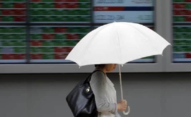 Caution Creeps Into Asian Equity Trading Ahead Of Fed Decision
