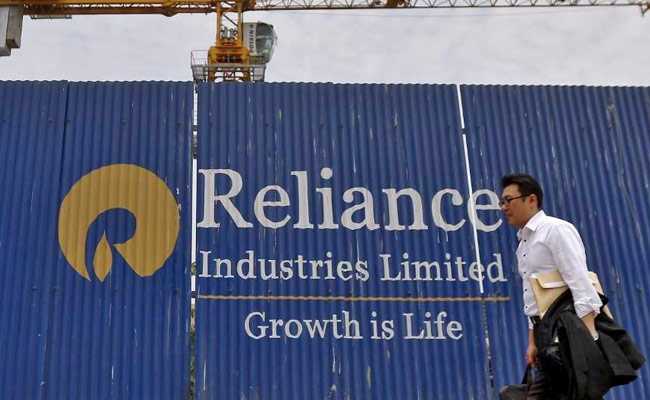 Reliance Industries Shares Fall Nearly 3% After Earnings Report