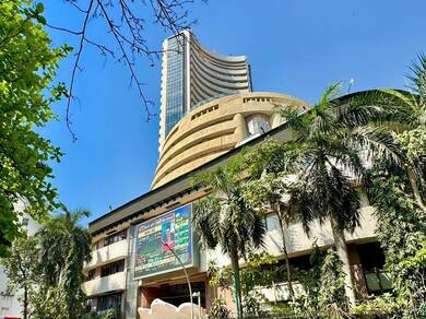 Stock Market Today: Nifty, Sensex End Choppy Session Flat Ahead Of Powell's Speech