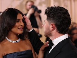 Golden Globe Awards 2026: गोल्डन ग्लोब अवॉर्ड्स के रेड कार्पेट पर प्रियंका चोपड़ा और निक जोनस का जलवा, फैंस बोले- पॉवर कपल