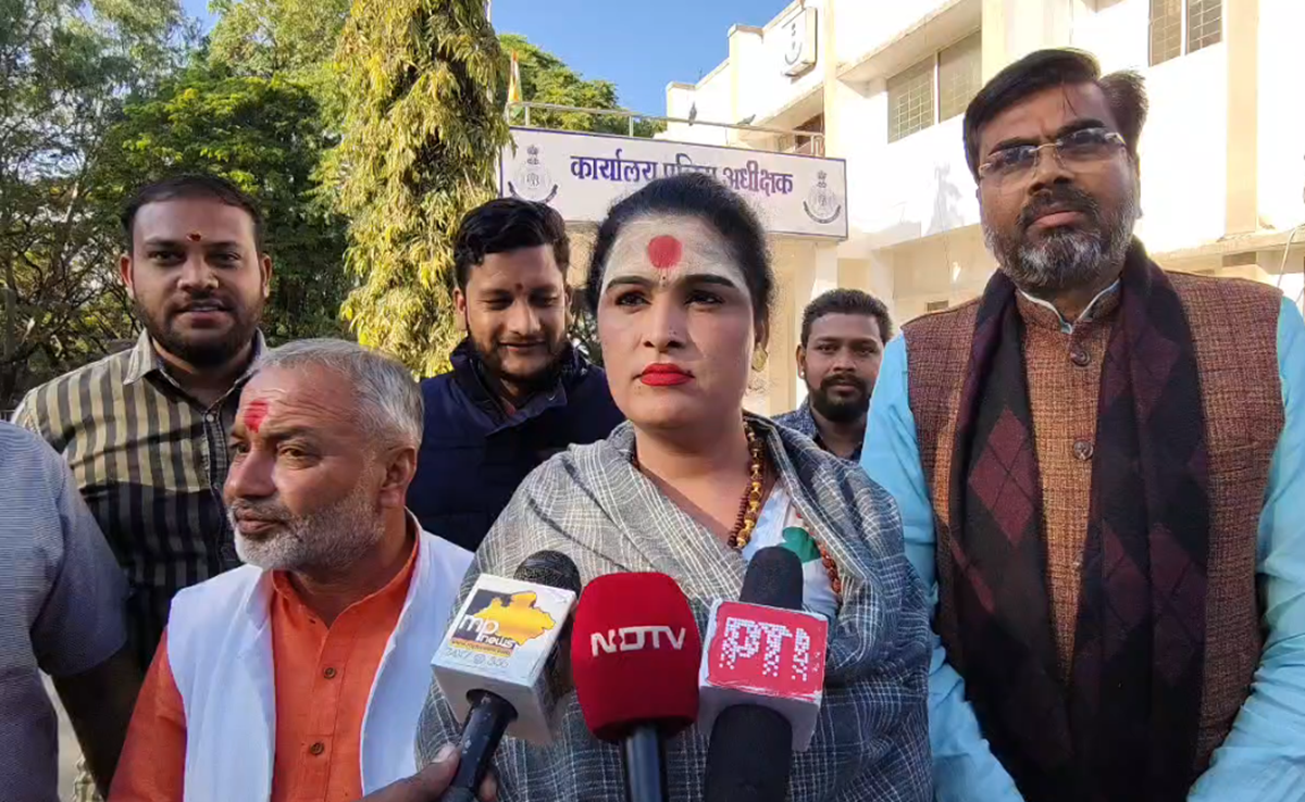 Kinnar Jihad: सागर में धर्म परिवर्तन के दबाव पर हंगामा; बधाई के पैसों से मदरसों में फंडिंग के आरोप