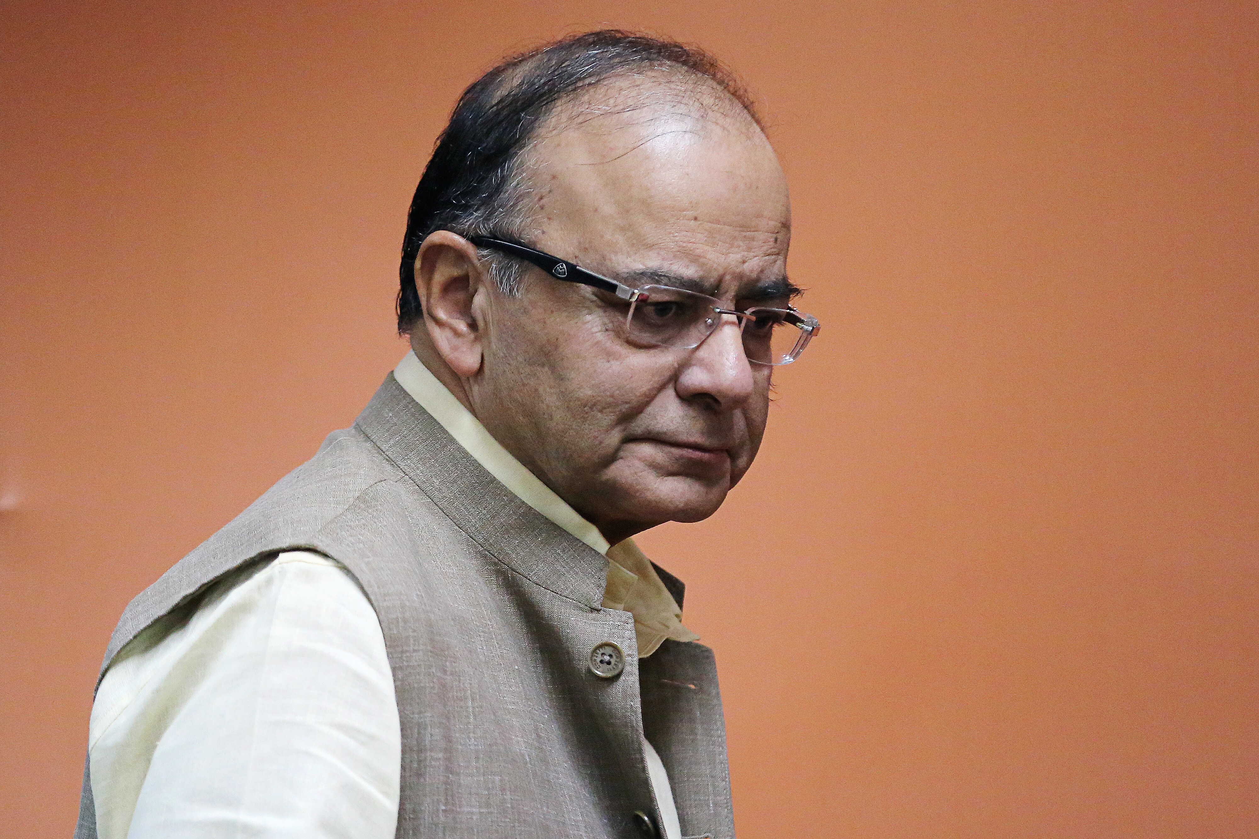 Arun Jaitley Travels To The U.S. For Medical Check Up