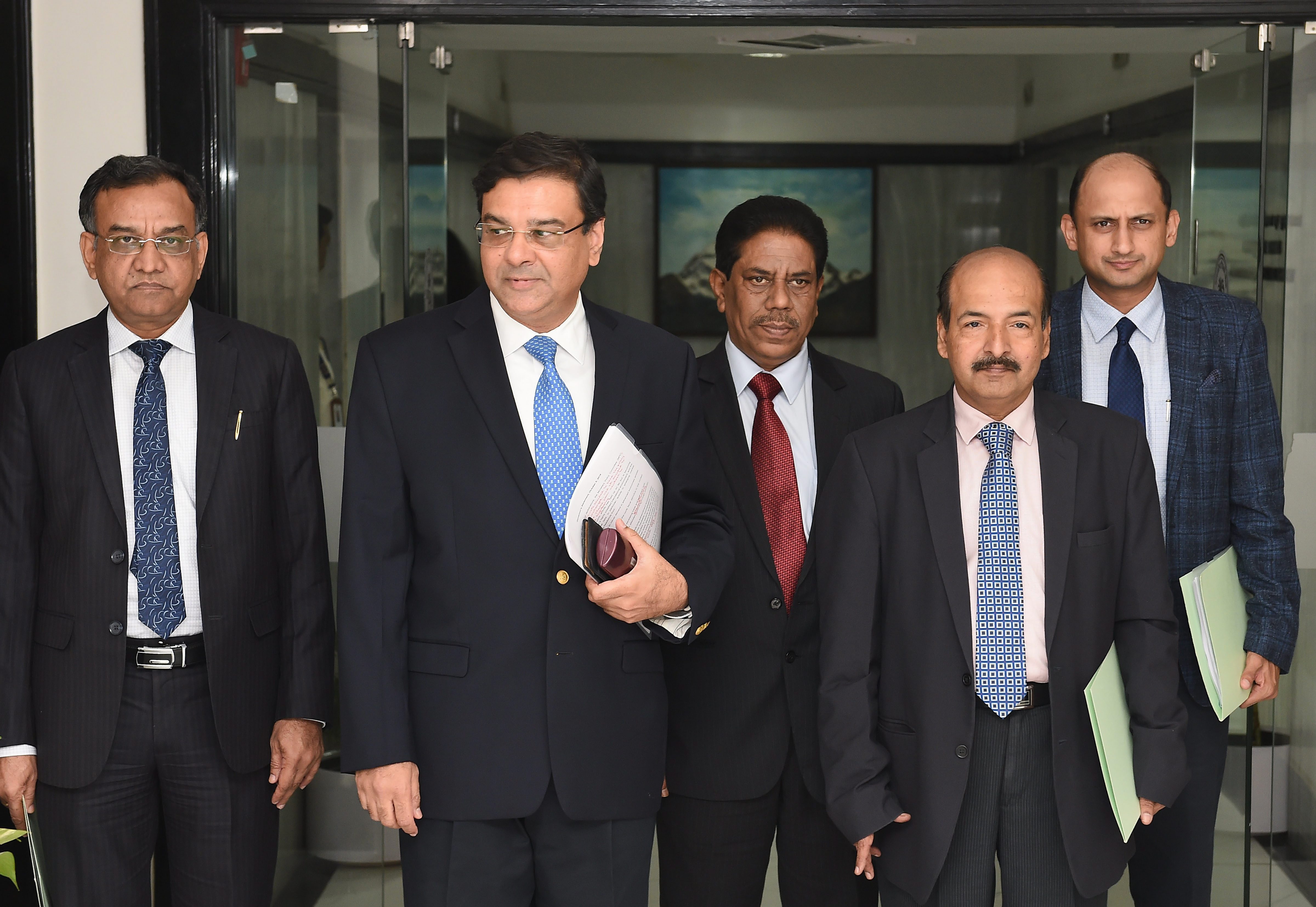 RBI Issues Draft Norms On NRI Participation In Interest Rate Derivative Market&nbsp;