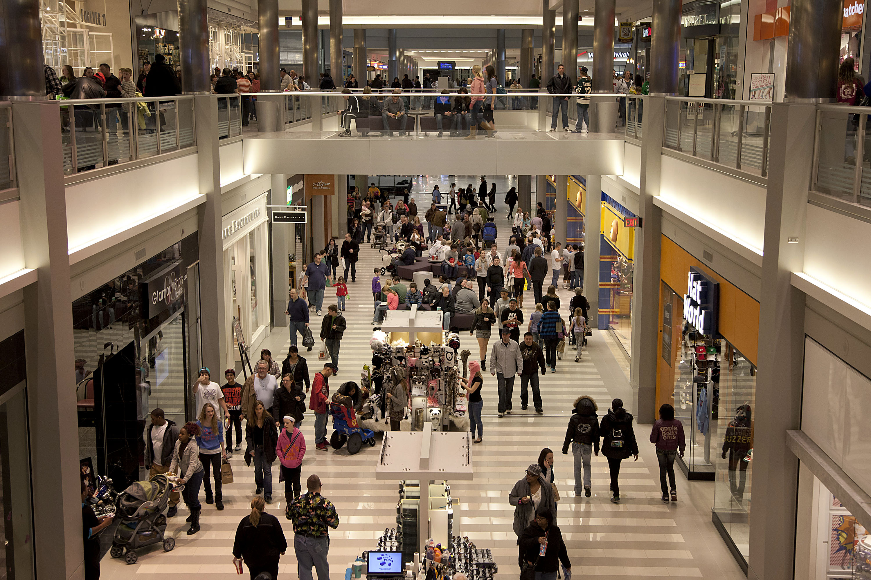 Rising Rates Sounding Alarm Bells for Debt-Laden U.S. Consumers