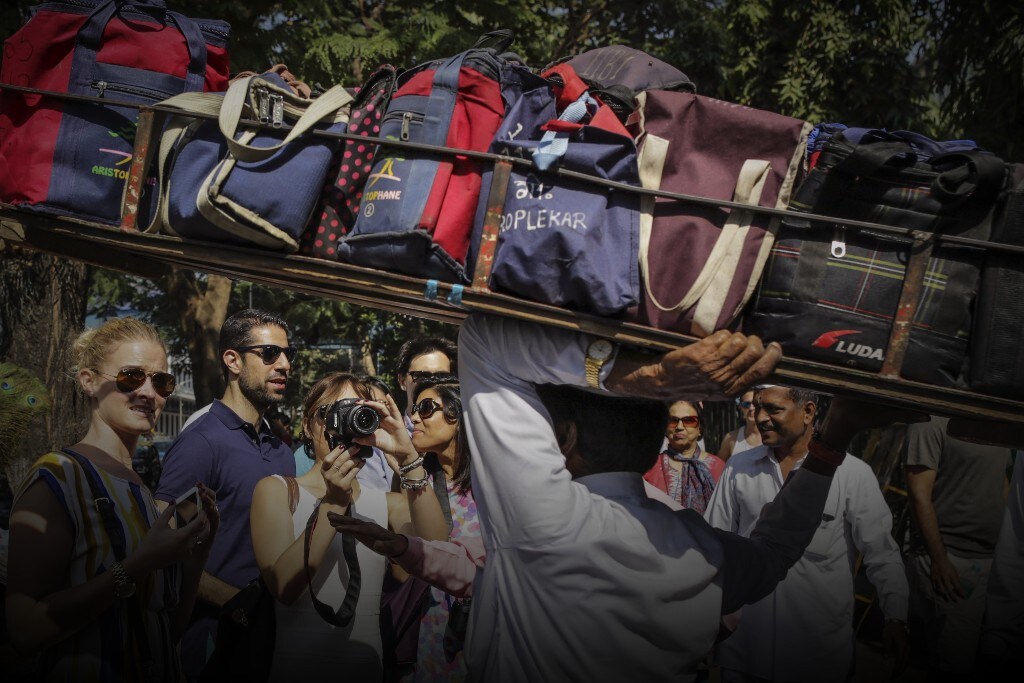 Lessons In Efficiency: A Day In The Life Of Mumbai&rsquo;s Dabbawalas