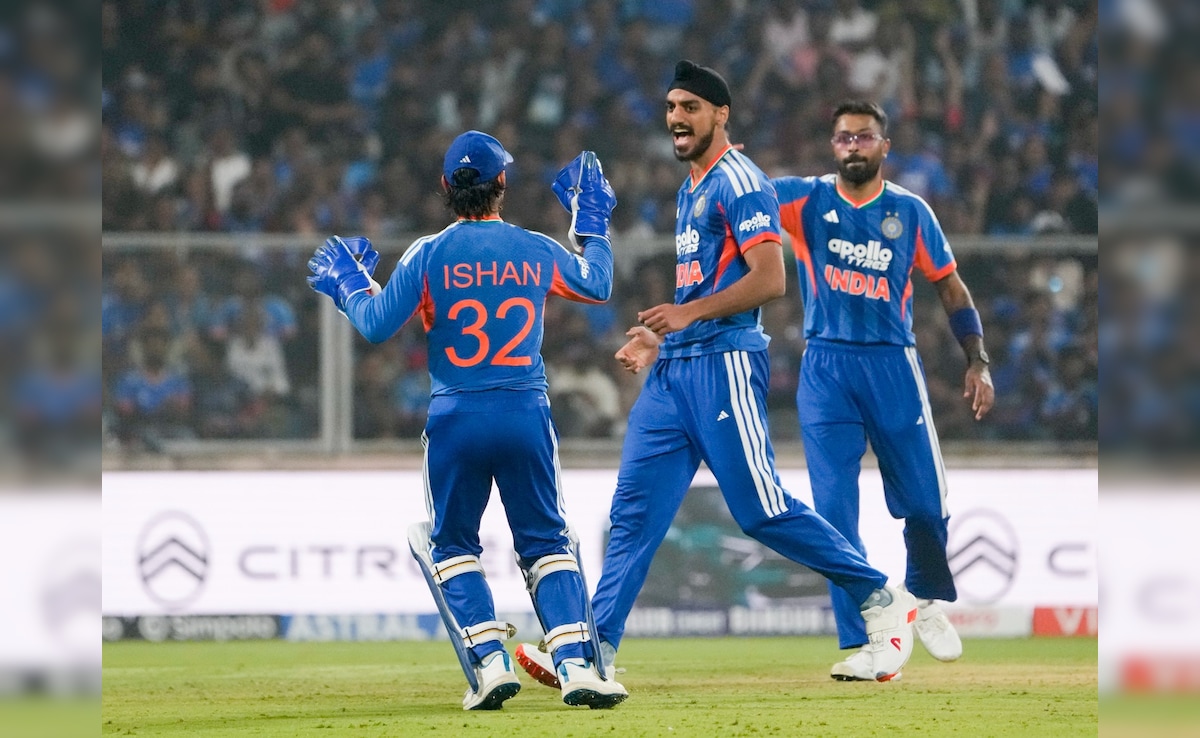 IND vs USA LIVE Score, T20 World Cup 2026: भारतीय गेंदबाजों ने बरपाया कहर, 11 गेंदों में झटके 3 विकेट