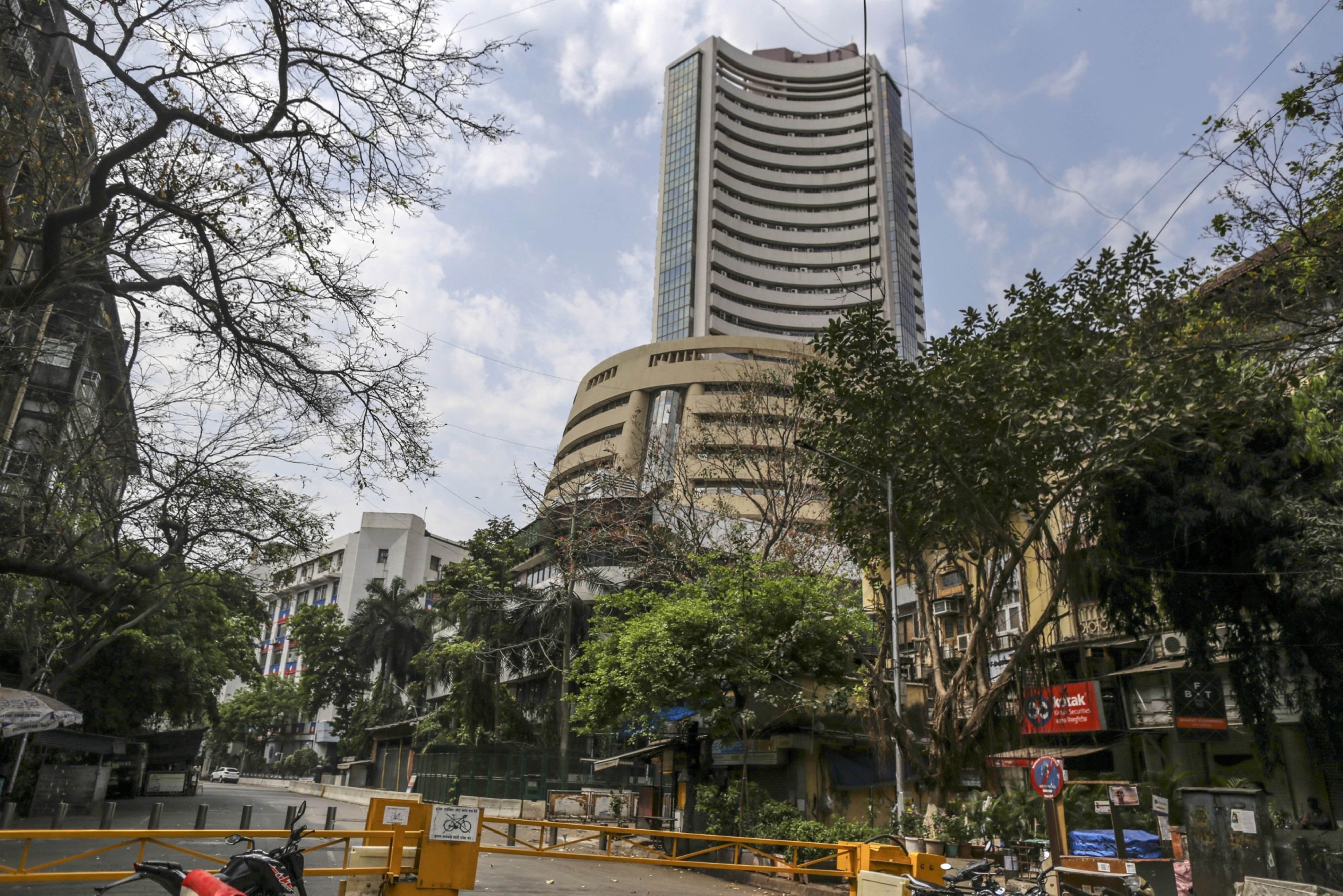 Sensex, Nifty End Lower For Second Day After Last Hour Sell-Off