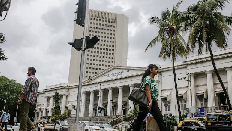 India Bond Lending Plan Said To Be Stalled By Tax Uncertainties