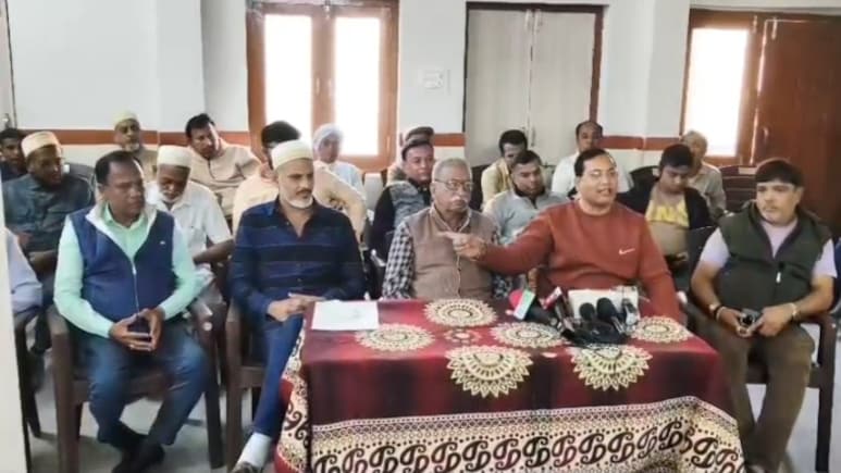 BJP में अंदरूनी कलह खुलकर आया सामने, डूंगरपुर में अपने ही चेयरमैन के खिलाफ बगावत पर उतरे भाजपा पार्षद