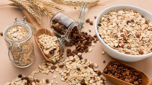 Oats are the go-to 'superfood' for weight loss, heart health, and diabetes management