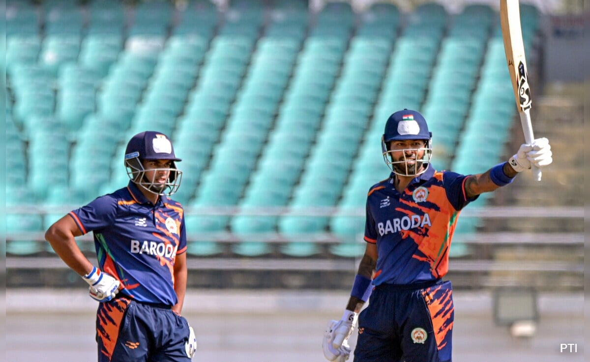 Vijay Hazare Trophy 2025-26 LIVE Score, Round 7: 6, 4, 6, 4, 6, 4, सरफराज खान ने ठोका विजय हजारे टूर्नामेंट इतिहास का सबसे तेज अर्धशतक