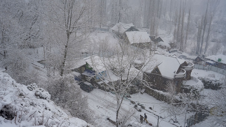 OMG  -7.1 डिग्री पारा!  देखिए जरा देश में कौन से हैं 10 सबसे ठंडे शहर